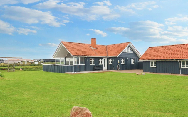 8 Person Holiday Home in Lokken-by Traum