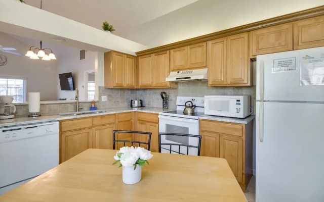 12 Mi to Disney World: Sunny Home w/ Pool!