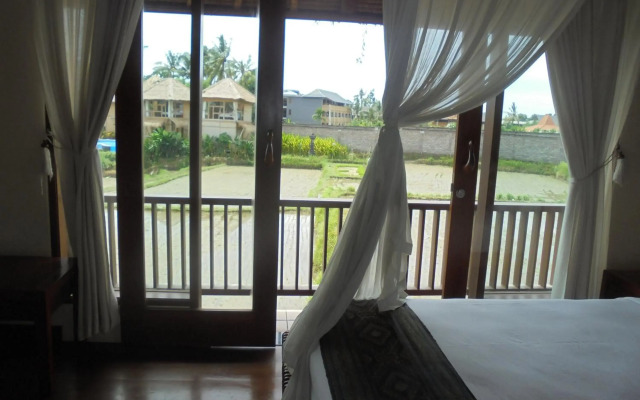 Lunara Home Living by Daphna Management