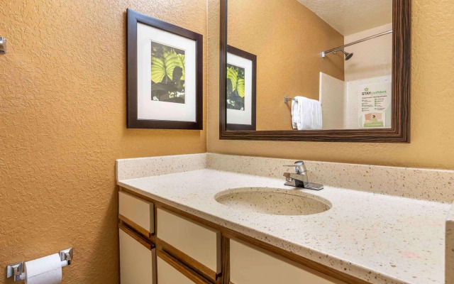 Extended Stay America Select Suites Providence Airport