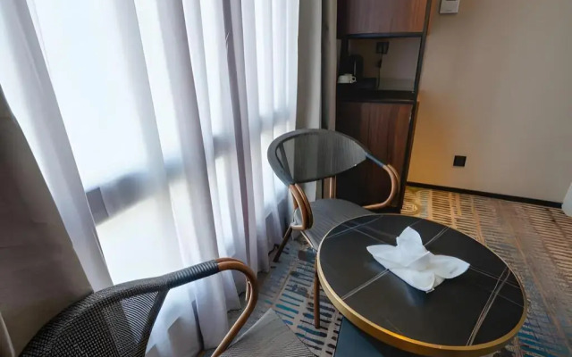 Monkeys Canopy Resort