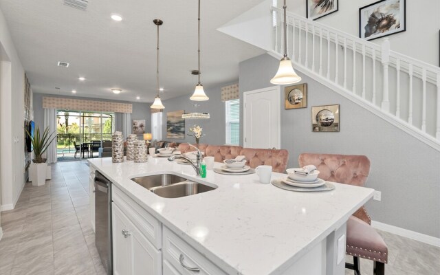 Private Pool Villa W/pool Table, On-site Waterpark