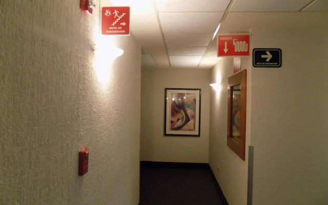 Hotel San Marcos Express