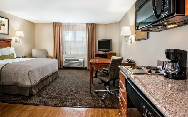 Candlewood Suites Galveston by IHG