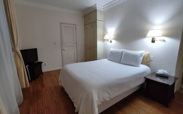 Suites Newton
