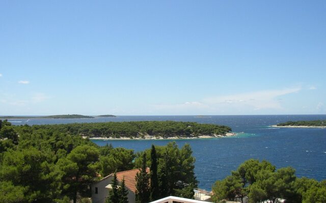 Apartments Jere Stipe