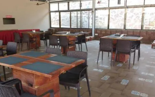 Jeevan Village Resort
