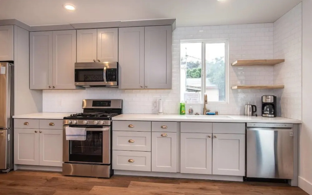 Newly Remodeled 3 BDR House Near Dodgers Stadium