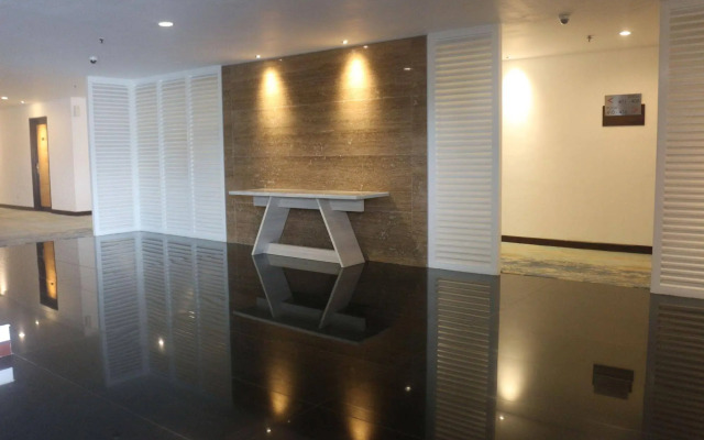 Hotel Melawai 2