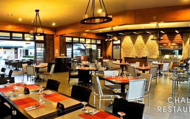 L'Fisher Chalet