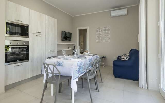 Charming Villa Close to the Beach - Beahost
