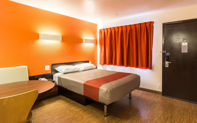 Motel 6 Oroville, CA