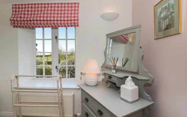 Pomme Blushe House
