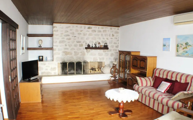 Sea View - Cosy & Comfortable - A3 Boris