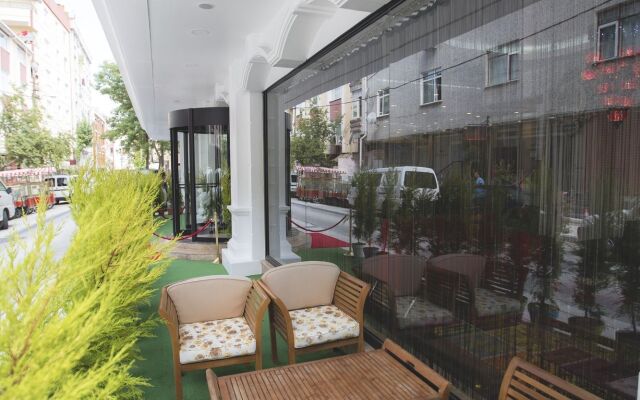 Royal Inci Airport Hotel