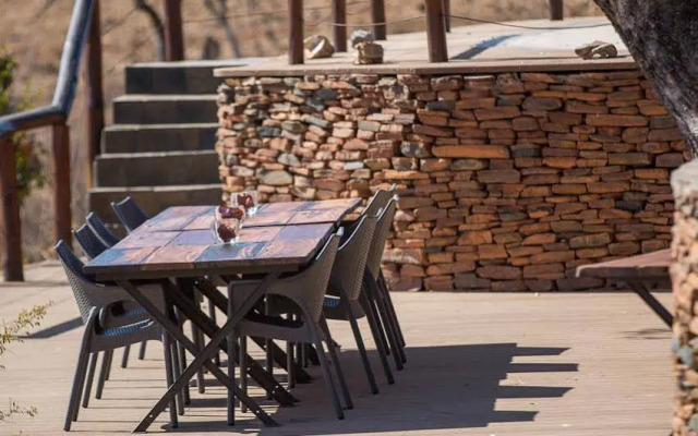 Royal Madikwe Luxury Safari Lodge