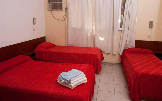 Backpackers Travel Hotel