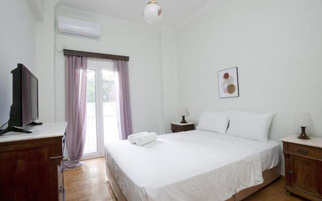 Two Bedroom Apartment at Koukaki