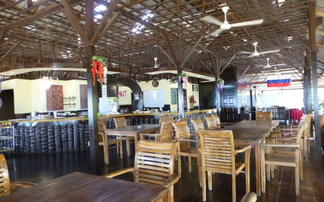 D' Coconut Pulau Besar Resort