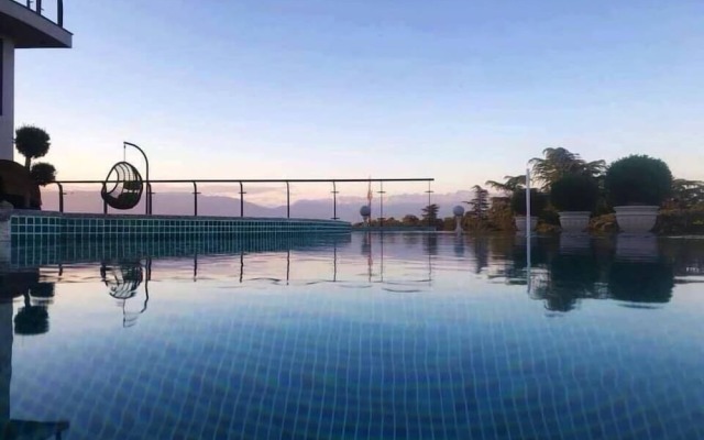 LETO Boutique Hotel