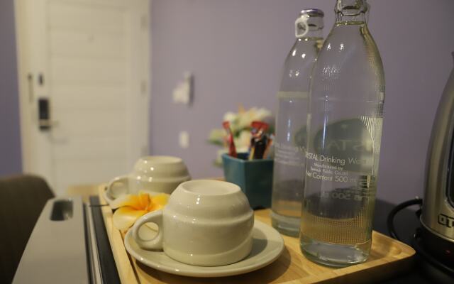 De Lavender Bangkok Hotel