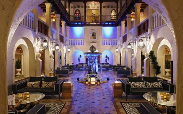 The Villa Casa Casuarina