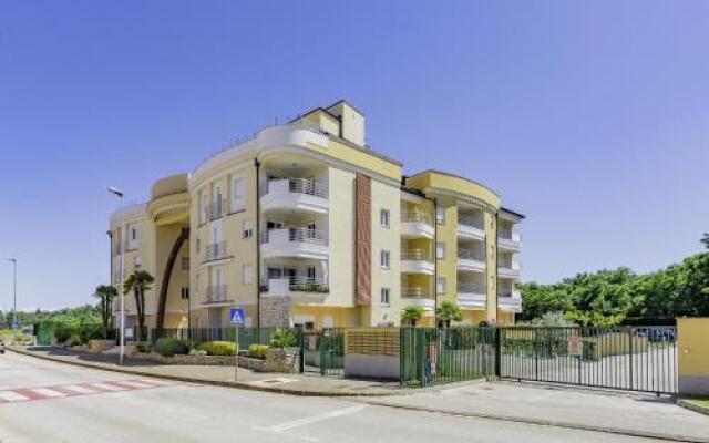 Apartments Adria