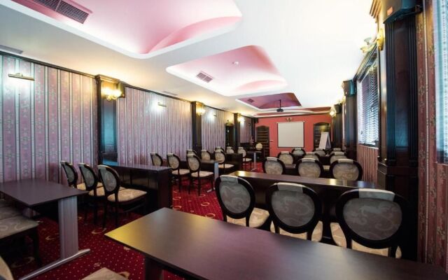 Grand Hotel Hebar