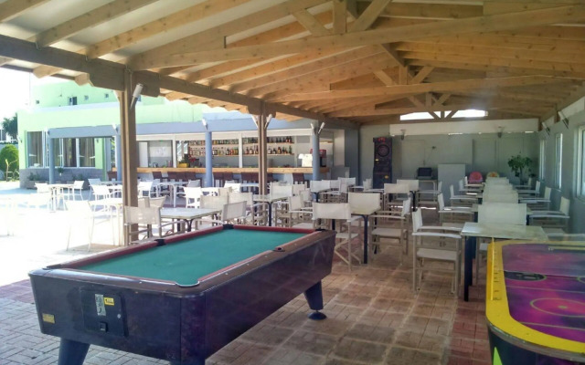 Giakalis Aparthotel