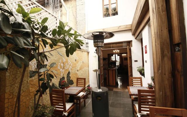 Conchita Flores B&B
