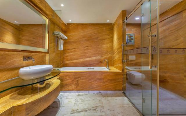 Guangzhou Mingyue Hotel