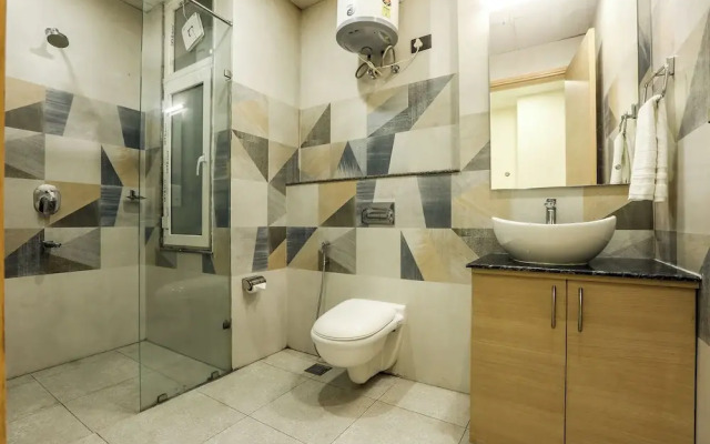 FabHotel Green Lotus Luxe