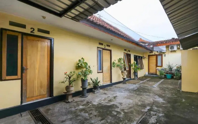 Spot On 2497 Pesona Guest House