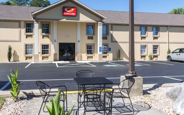 Econo Lodge Harrisburg - Southwest of Hershey Area