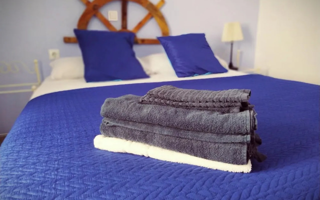 Spanish Galleon Lodge