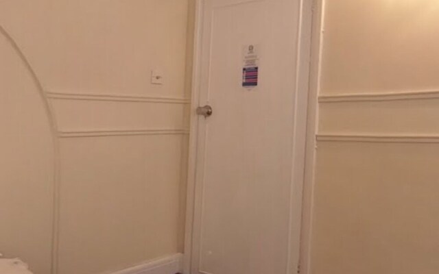 Jaylets Budget Leicester