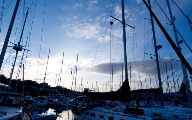 Actons Of Kinsale