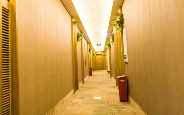 GreenTree Inn Nantong Rugao Zhongjiaomeilu City Express Hotel