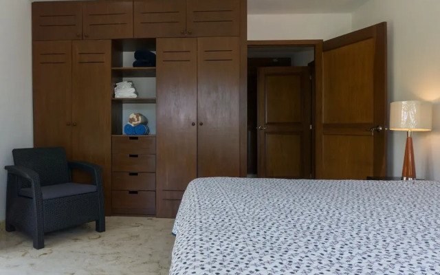 Paseo Del Sol Surf B 301 3 Bedroom Condo by RedAwning