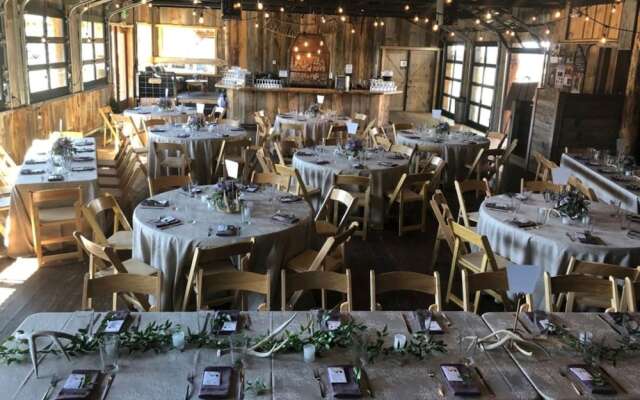 Mountain Village Lodge