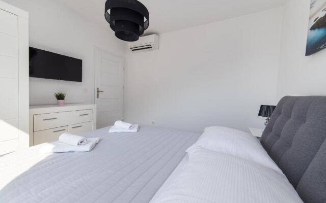 Apartments Blanka House