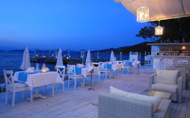 Grand Yazici Torba Beach
