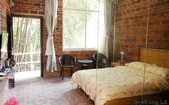 Yangshuo West Street Taste -Impress Holiday Hotel