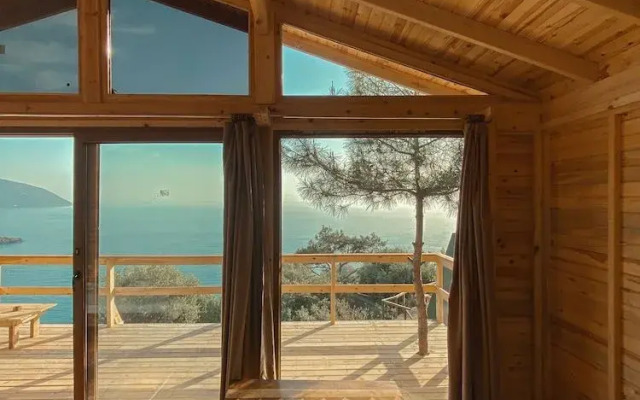 Shambala Lodge Hotel
