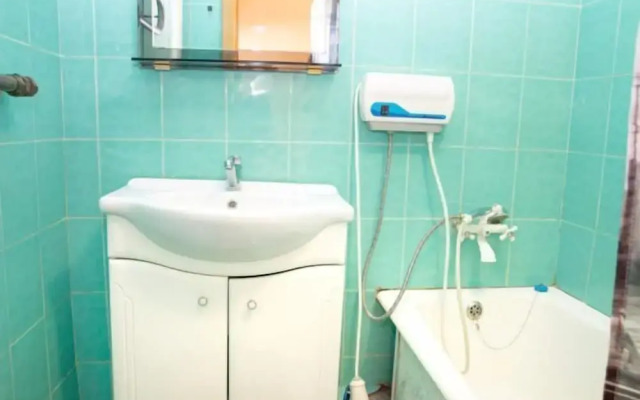 Apartment on Tolstogo St. 25