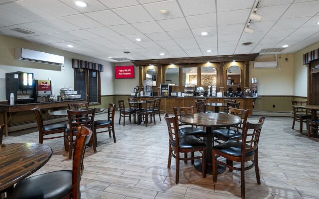 Best Western Genetti Inn & Suites