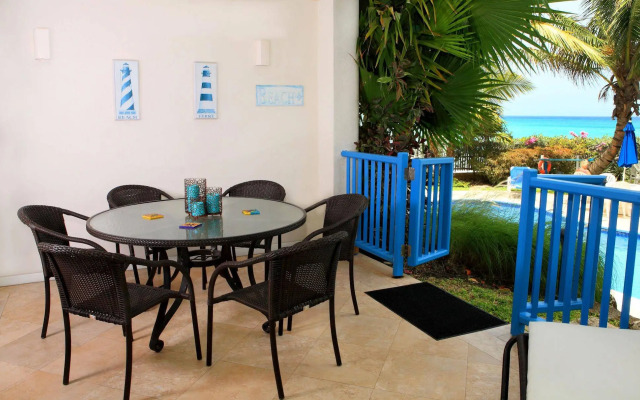 Maxwell Beach Villas