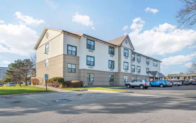 Extended Stay America Select Suites Chicago Downers Grove