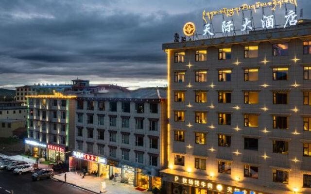Sky Line Hotel