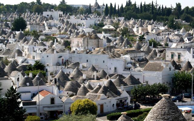 Trulli Holiday Albergo Diffuso